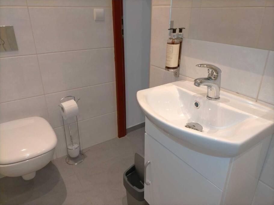 Zyblikiewicza Friendly Apartment คราคูฟ ภายนอก รูปภาพ